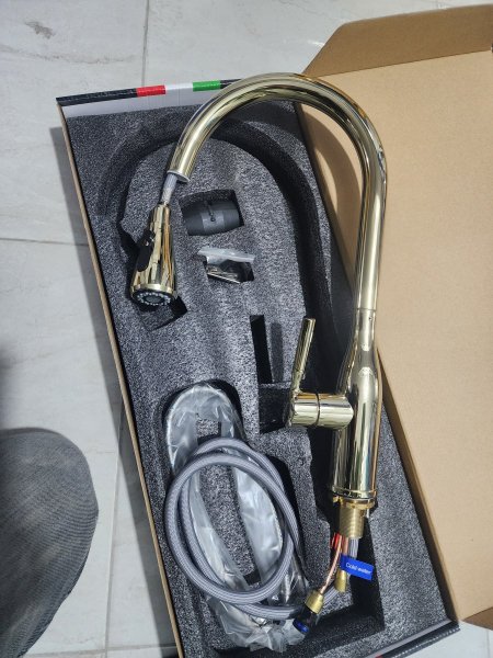 بطاريات نشلاف ذهبي لمع kevin