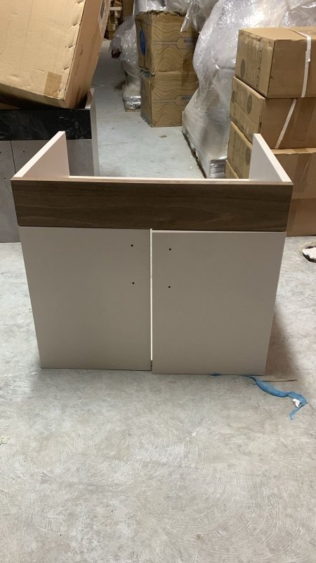 خزانة 60 سم  شفرة  لون ابيض وبني